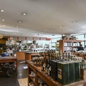 Interno di Belli e Buoni a Bruxelles.